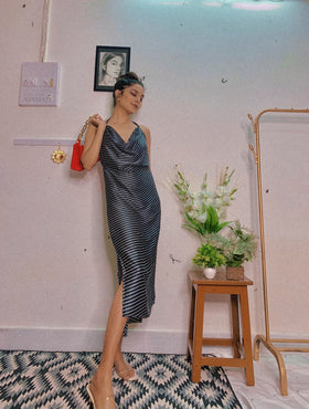 Cowl neck BobbyPrint Slip on dress.