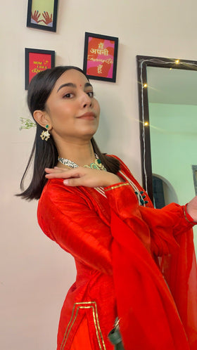 The laal Mirch Kurta set