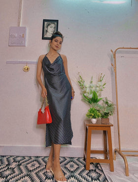 Cowl neck BobbyPrint Slip on dress.