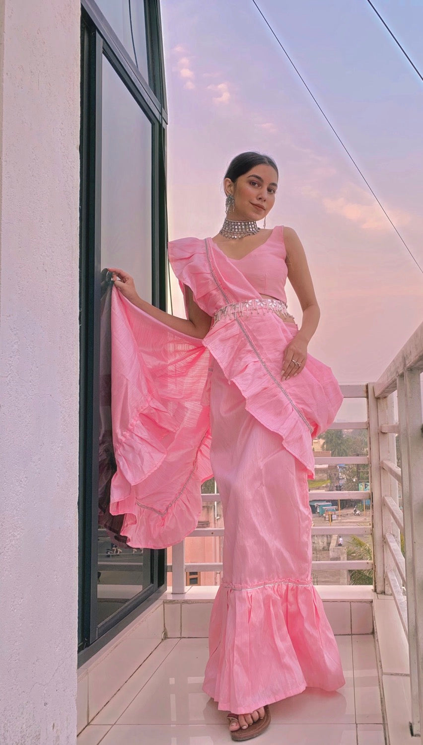 Slay in not too much of Sari. The Sari Fusion Outfit (FC2020)