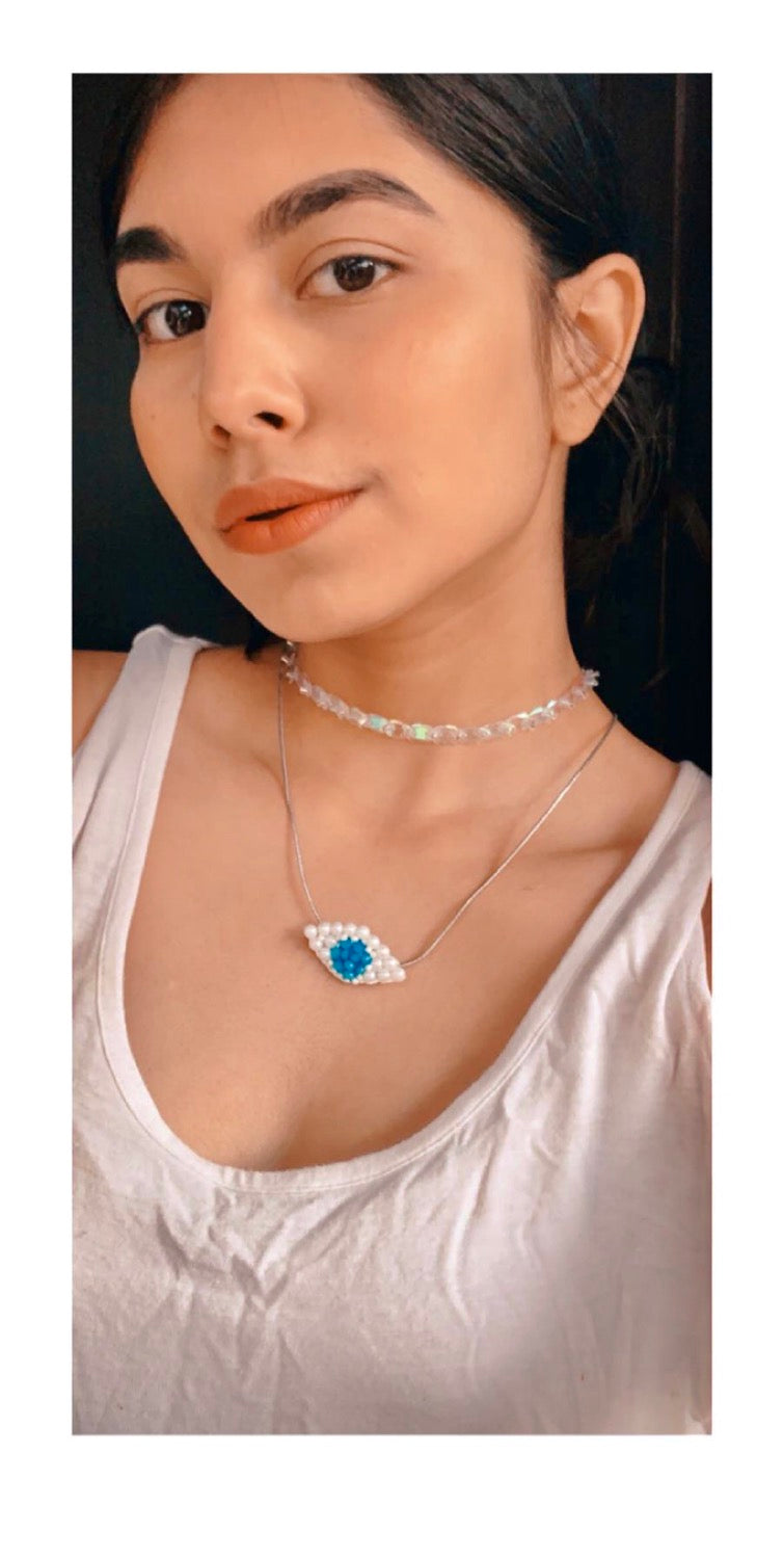 The EYE neckpiece 
