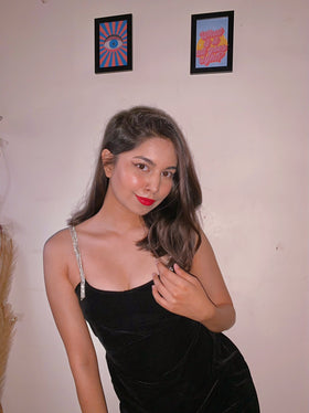 The Mini Black Glam fit