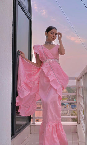 Slay in not too much of Sari. The Sari Fusion Outfit (FC2020)