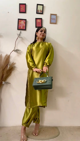 Gulbahaar Kurta Set