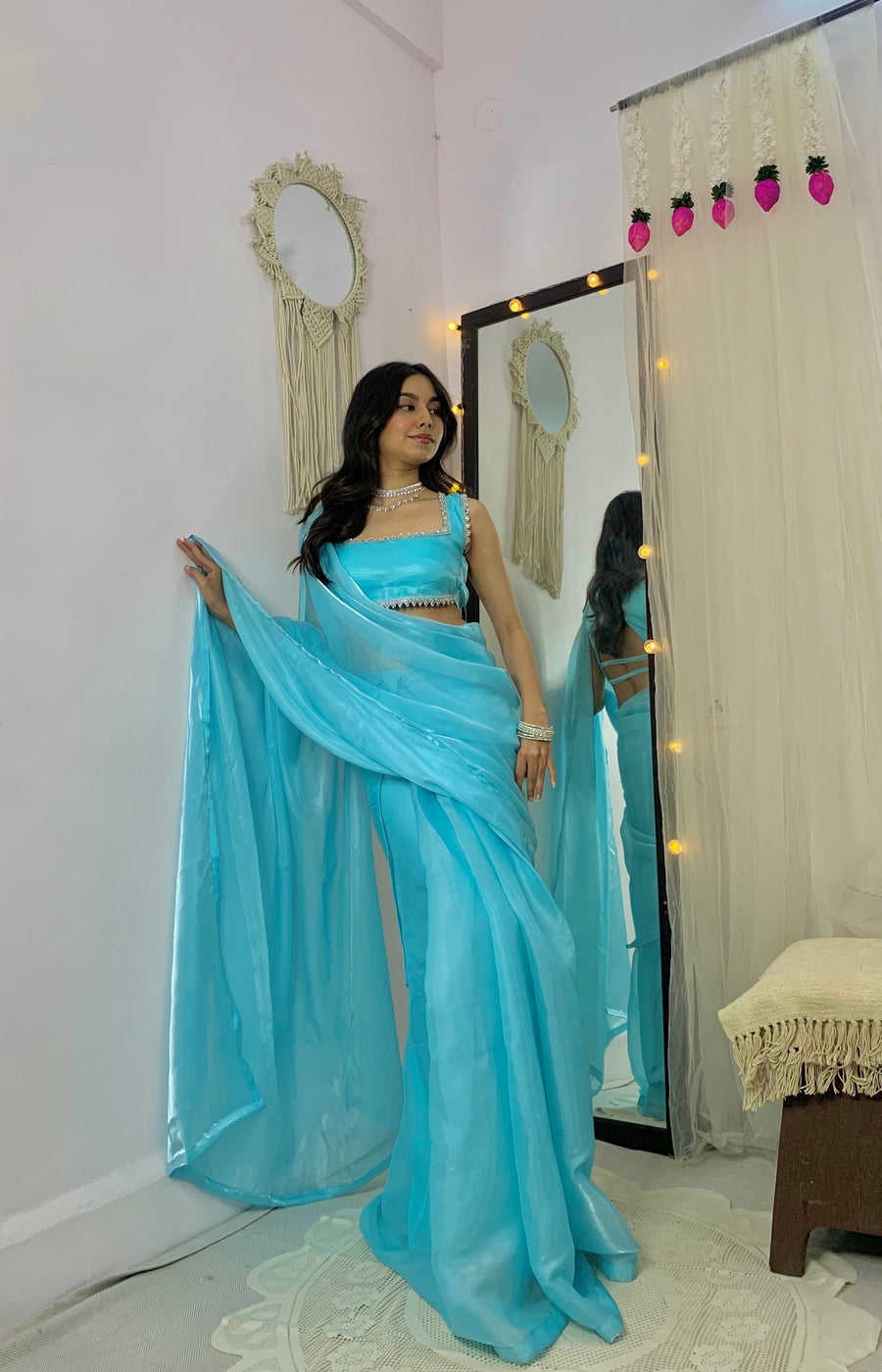 Taraa ~ ready to wear saree